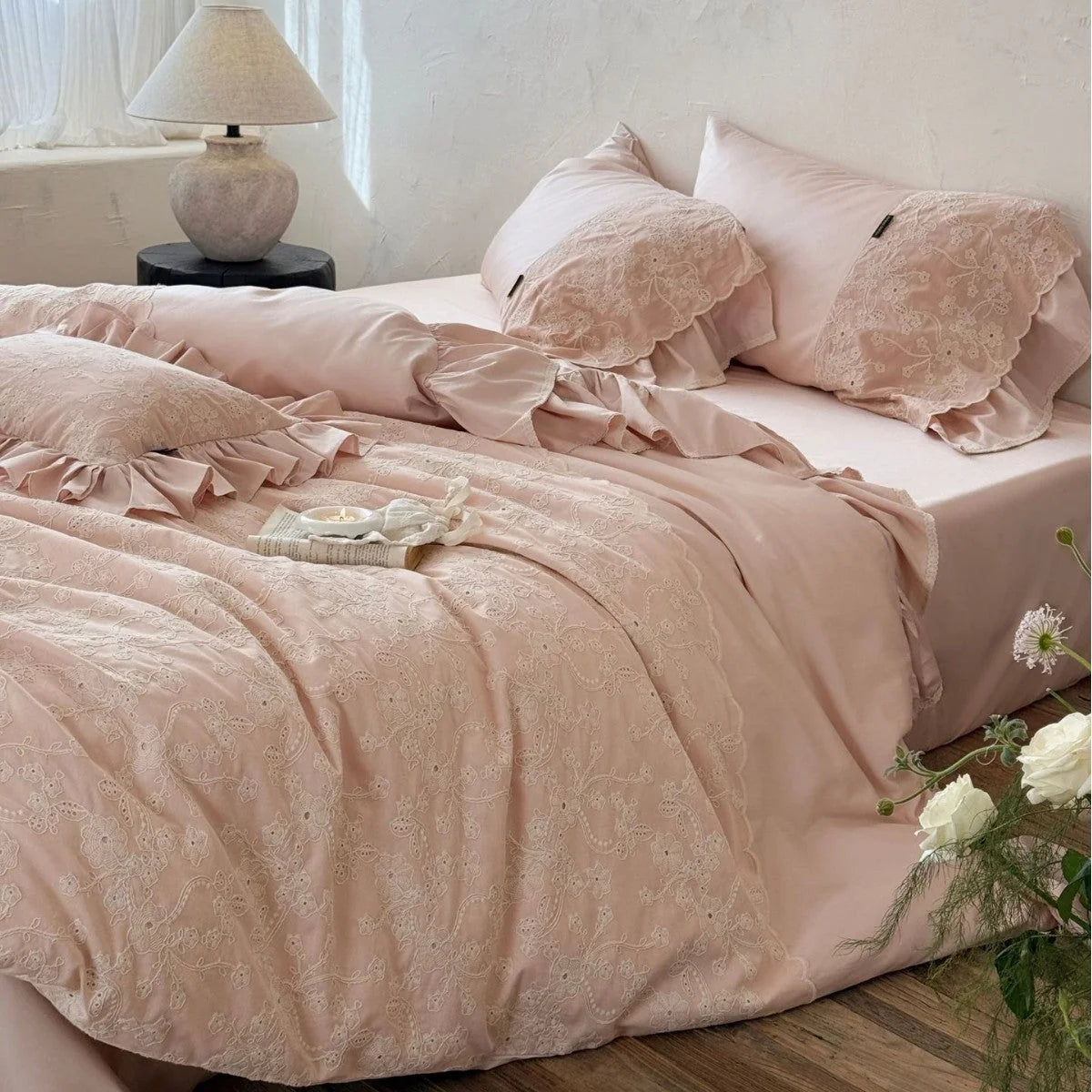 Bedding Set Cotton Satin Lace Trim Ruffled 4-Piece