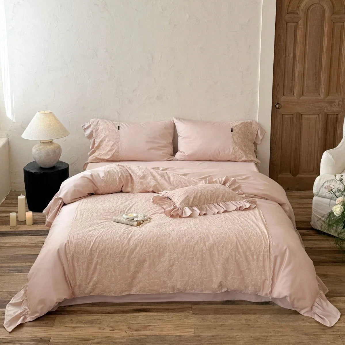 Bedding Set Cotton Satin Lace Trim Ruffled 4-Piece
