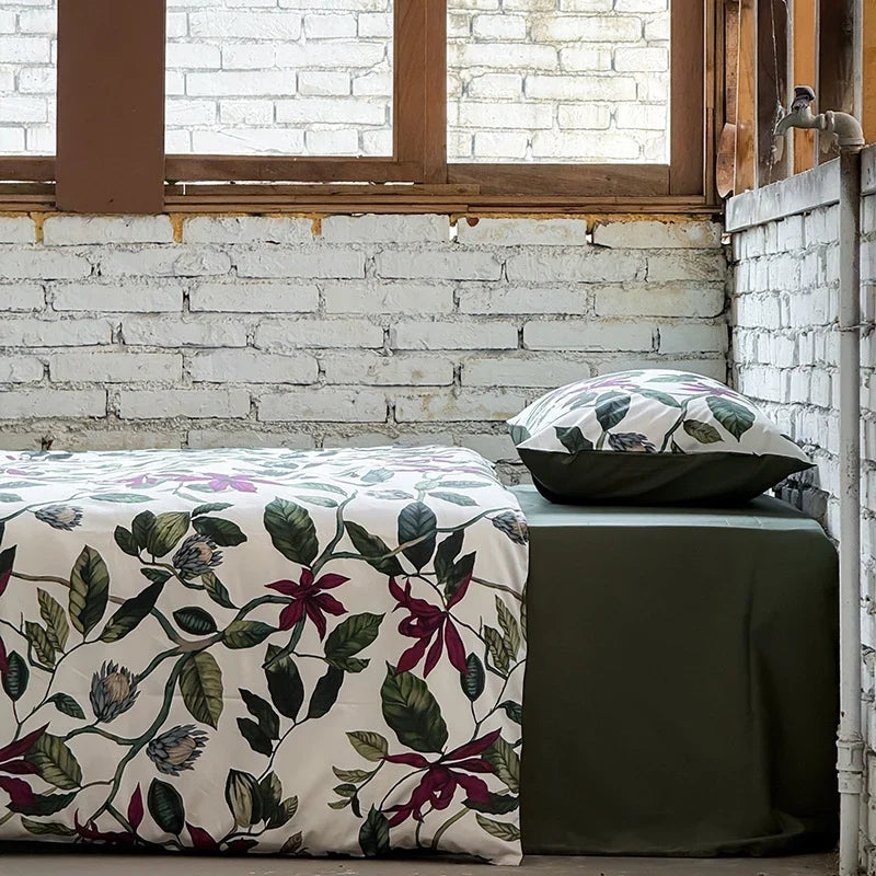 Bedding Set Cotton Satin Reversible Botanical Set of 4