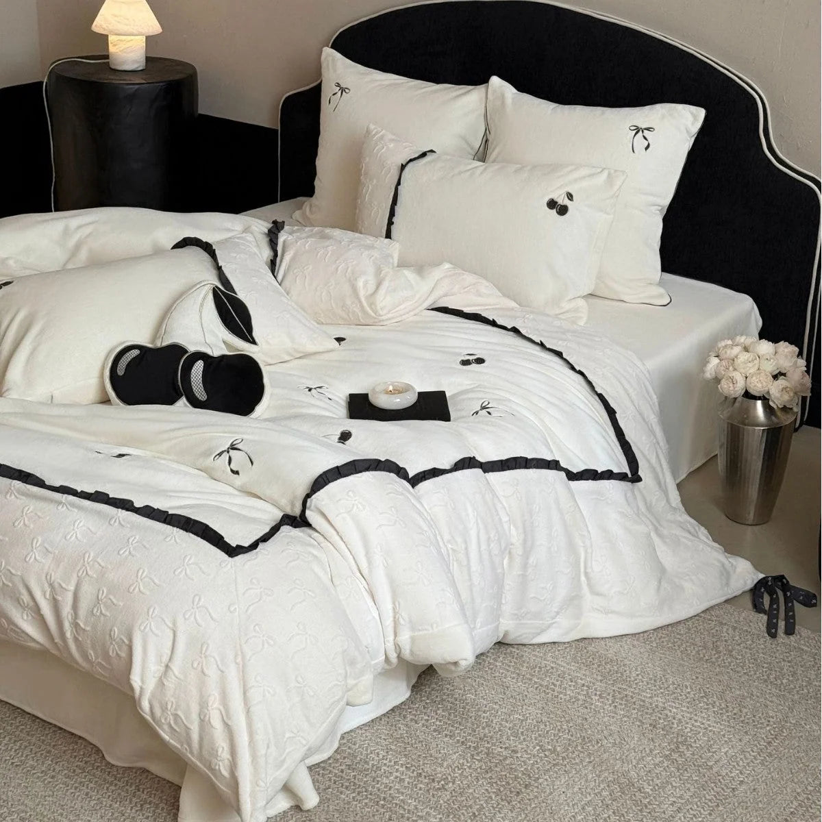 Bedding Set Cotton Satin Reversible Cherry Embroidery 4-Piece