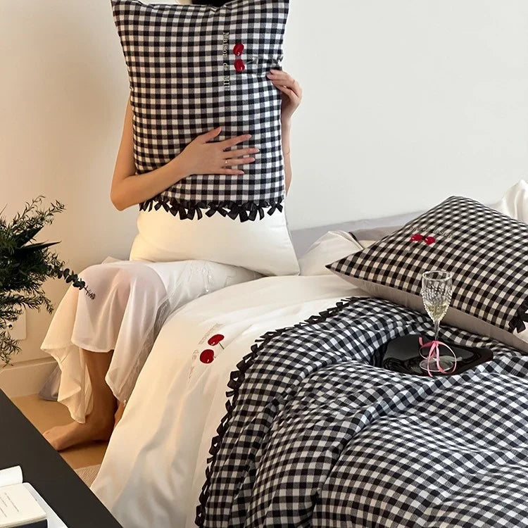 Bedding Set Cotton Satin Vichy Check Concealed Closures
