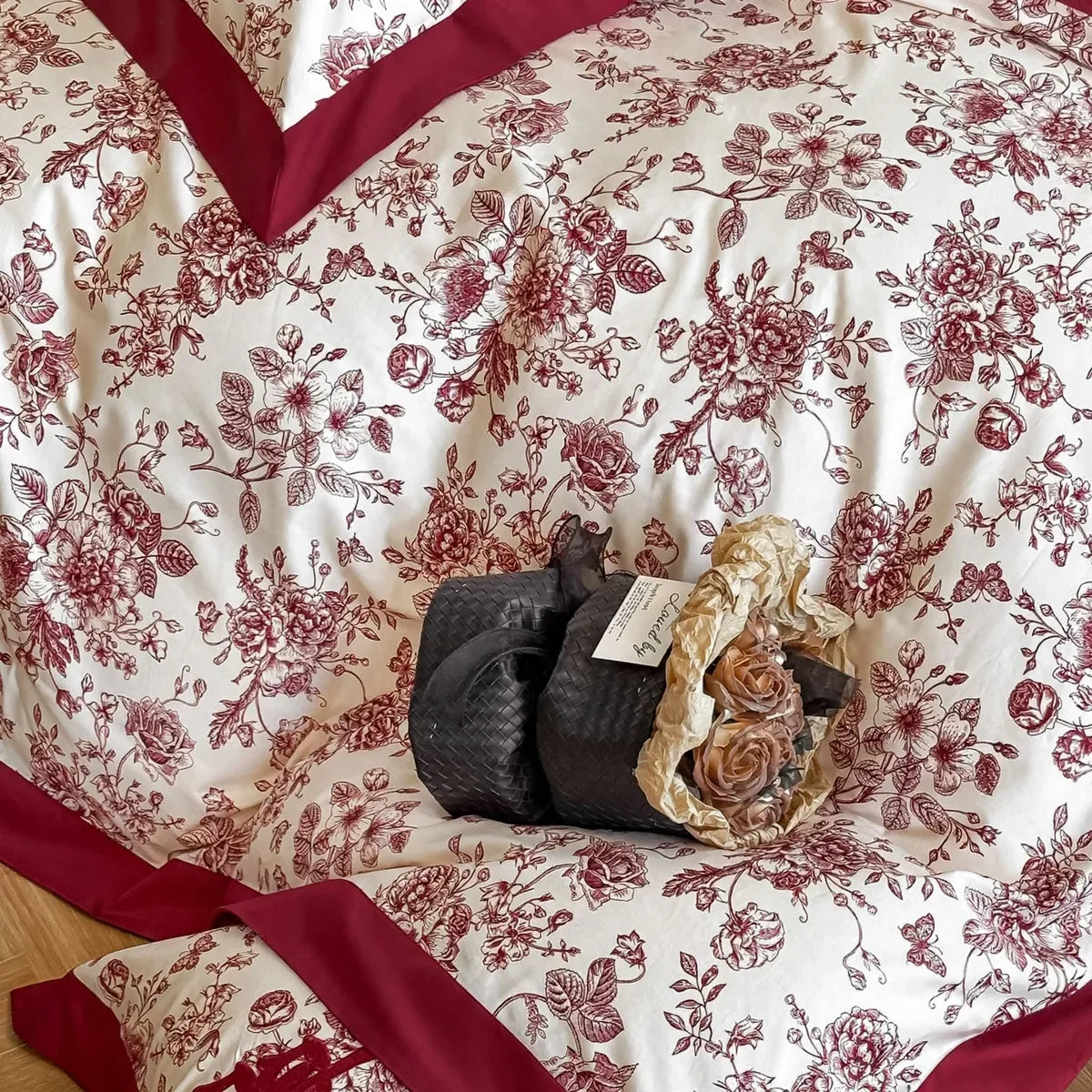 Bedding Set Embroidered Long-Staple Cotton 4-Piece