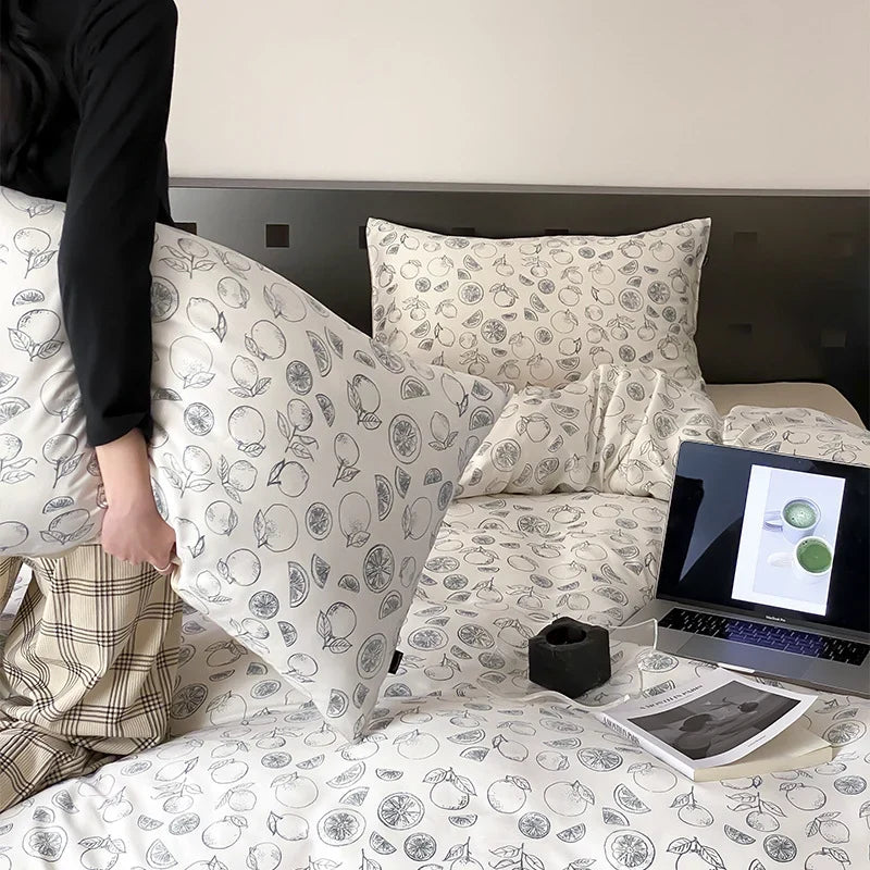 Bedding Set Fine Cotton Satin Reversible 4-Piece Set