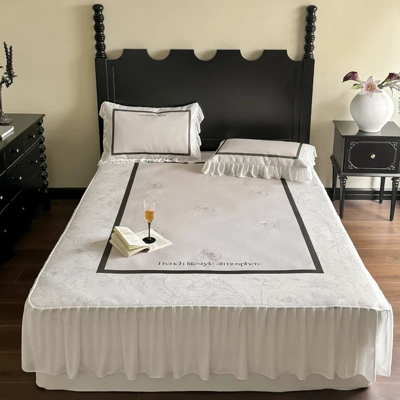 Bedding Set Floral Center Panel With Attached Bed Skirt