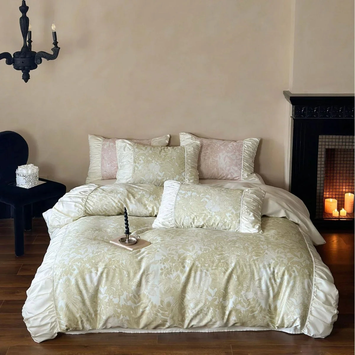 Bedding Set Floral Jacquard Satin Ruffled Edges