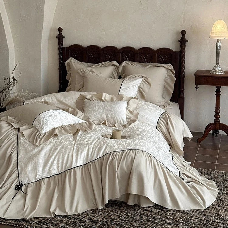 Bedding Set Jacquard Ruffled Edge 4-Piece