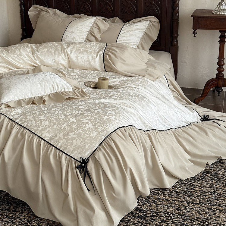 Bedding Set Jacquard Ruffled Edge 4-Piece