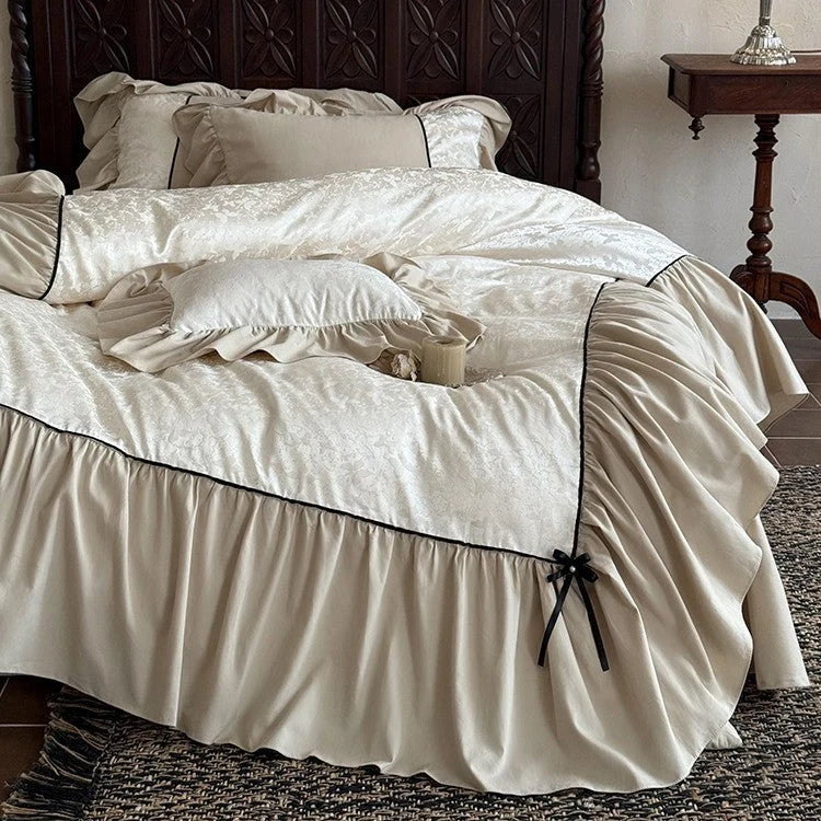 Bedding Set Jacquard Ruffled Edge 4-Piece