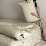 Bedding Set Jacquard Satin Floral Applique 4-Piece