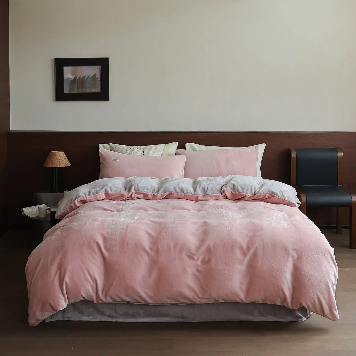 Bedding Set Plush Microfiber Machine-Washable and Breathable