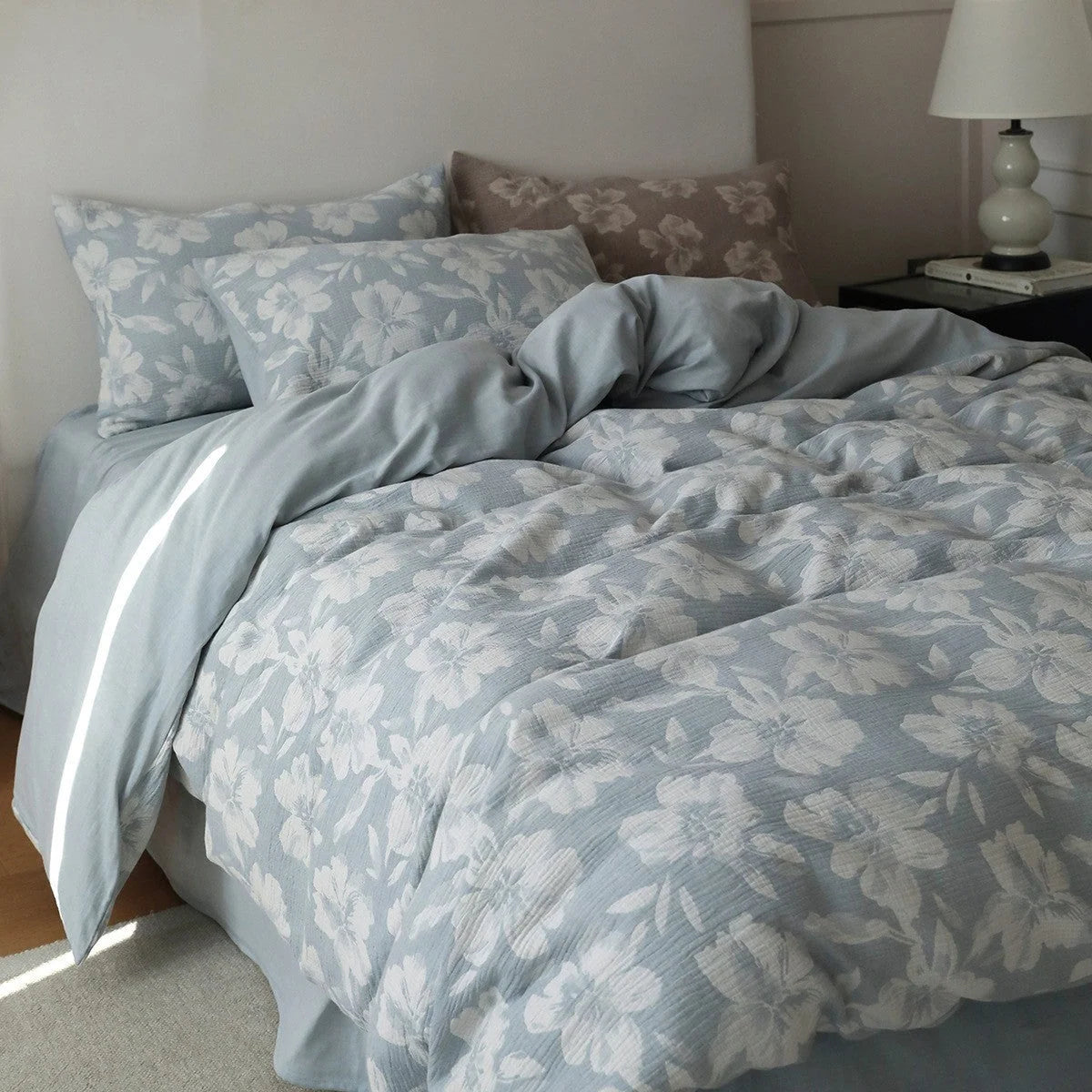 Bedding Set Quilted Floral Cotton Blend 4-Piece