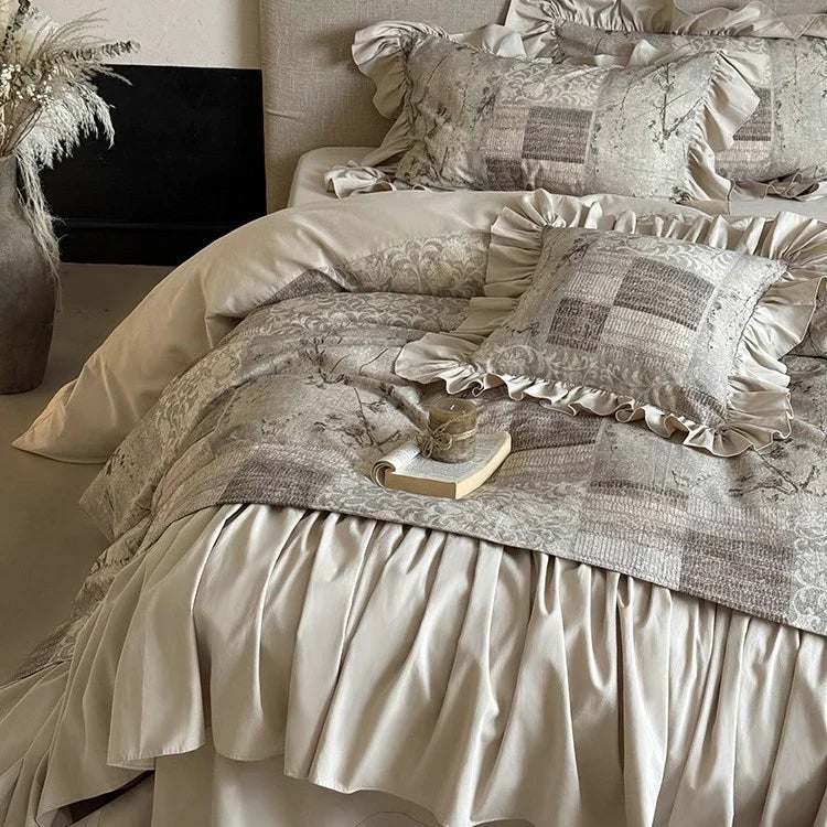 Bedding Set Quilted Patchwork Bedspread & Gathered Bedskirt
