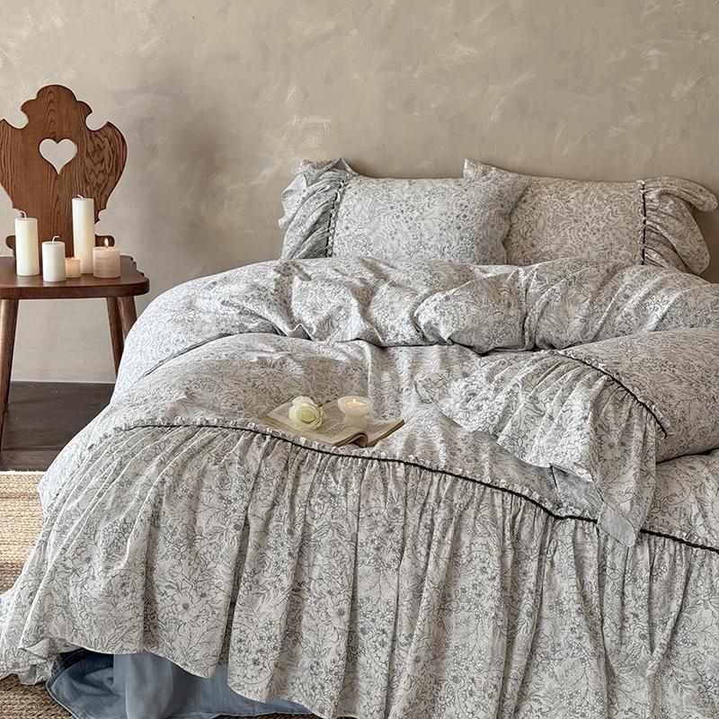 Bedding Set Ruffled Hem & Floral Breathable Cotton Blend