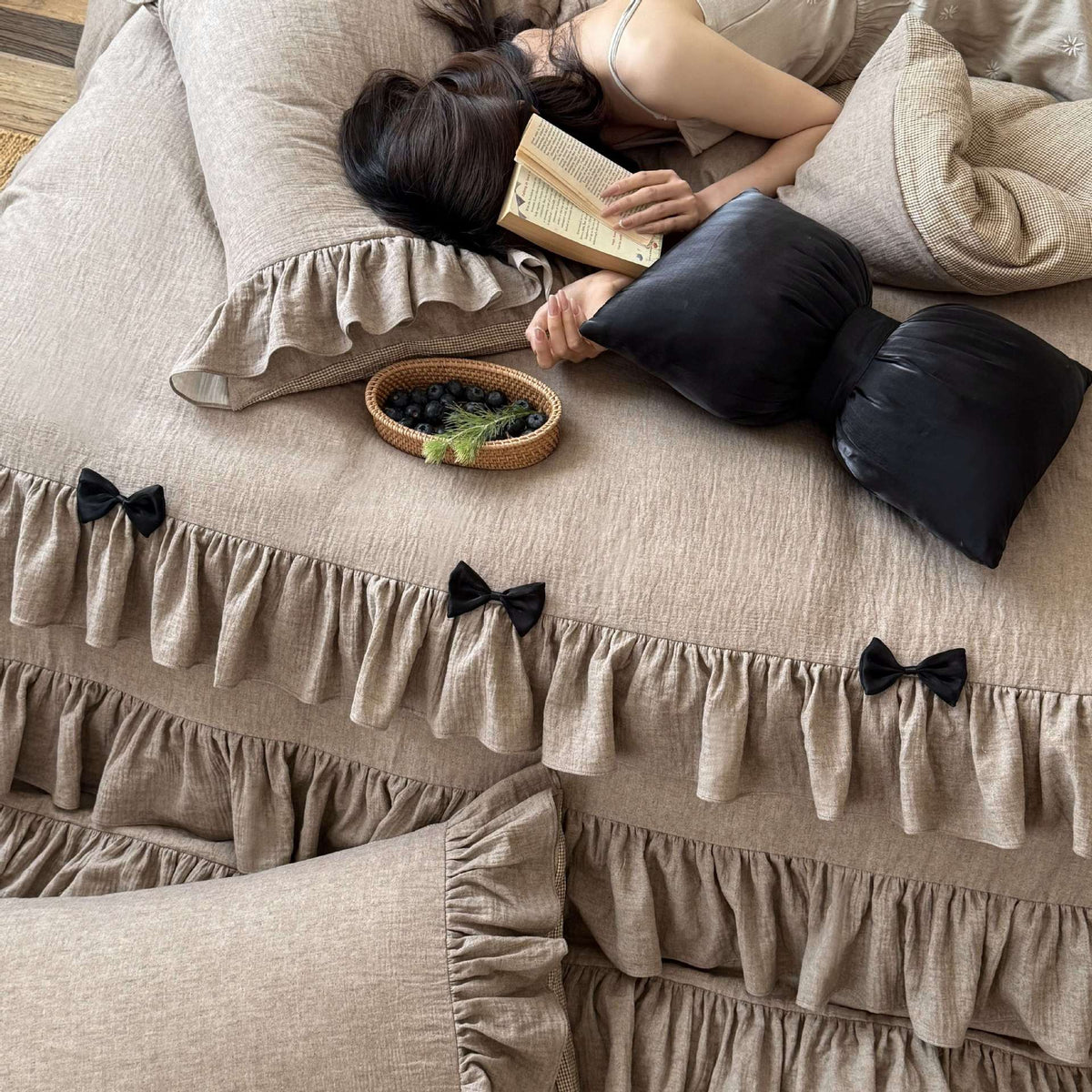 Bedding Set Ruffled Linen-Look Cotton Reversible