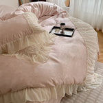 Bedding Set Satin Damask Pattern Ruffled Edges 4-Piece