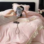 Bedding Set Satin Heart Print Ruffled Edges 4-Piece