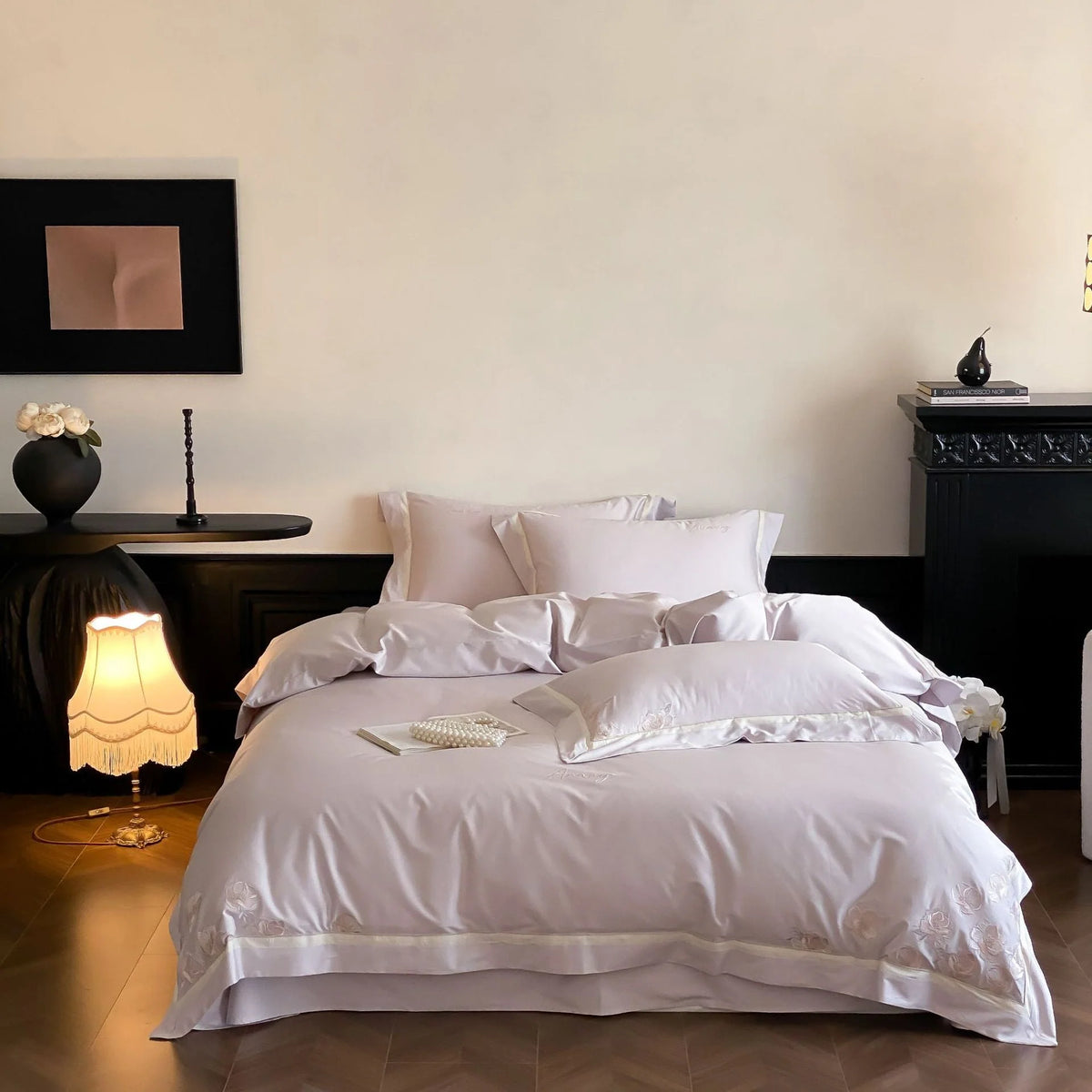 Bedding Set Silky Satin Embroidered Rose Border 4-Piece Set