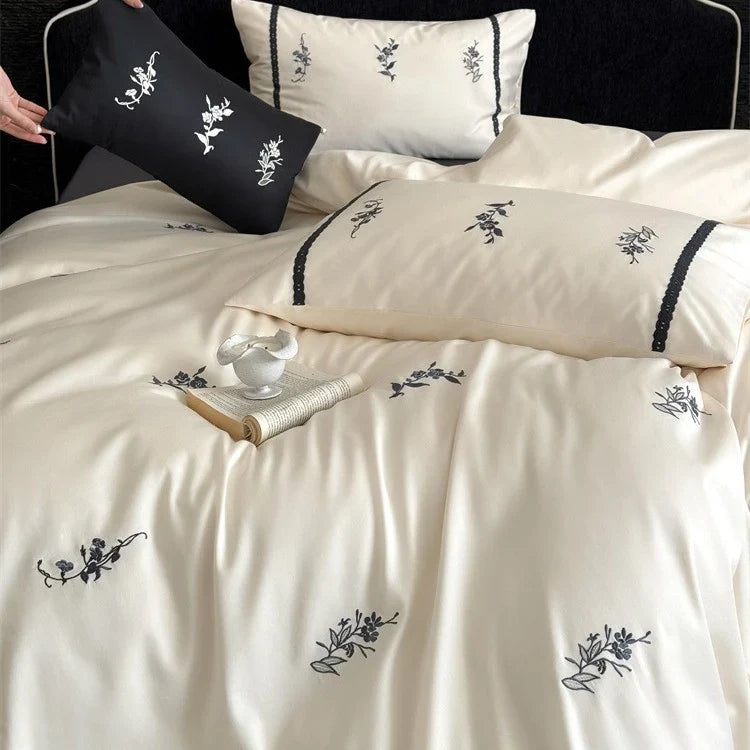 Bedding Set Temperature-Regulating Satin Floral Embroidery