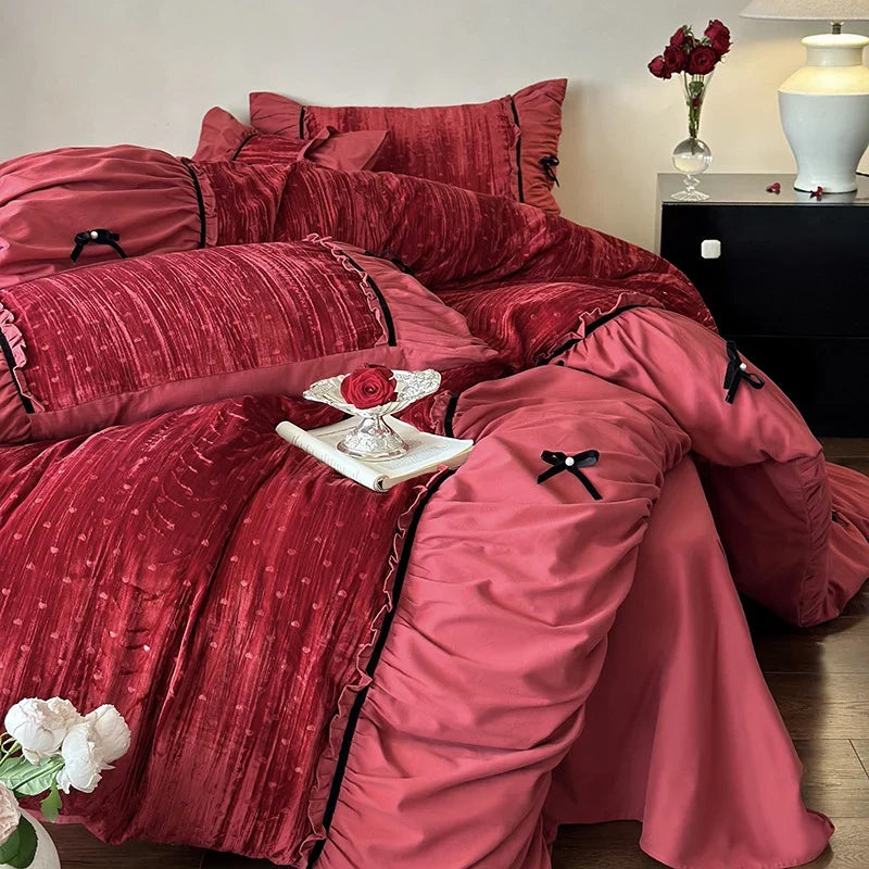Bedding Set Velvety Microfiber Quilted 4-Piece