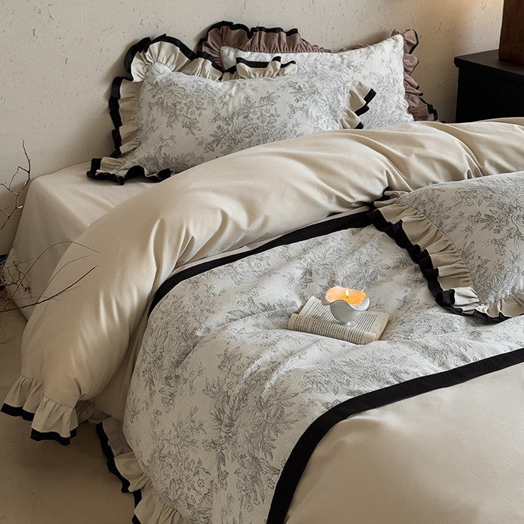 Bedding Set Vintage Toile Ruffled Edge 4-Piece Set