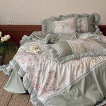Bedding Set Watercolor Floral Reversible Lace Trim 4-Piece