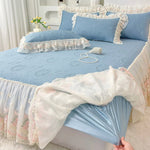 Bedspread Set Ruffled Edges Machine Washable 4-Piece