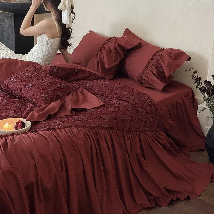 Bedspread Set Velvety Satin 3D Floral Embroidery 4-Piece