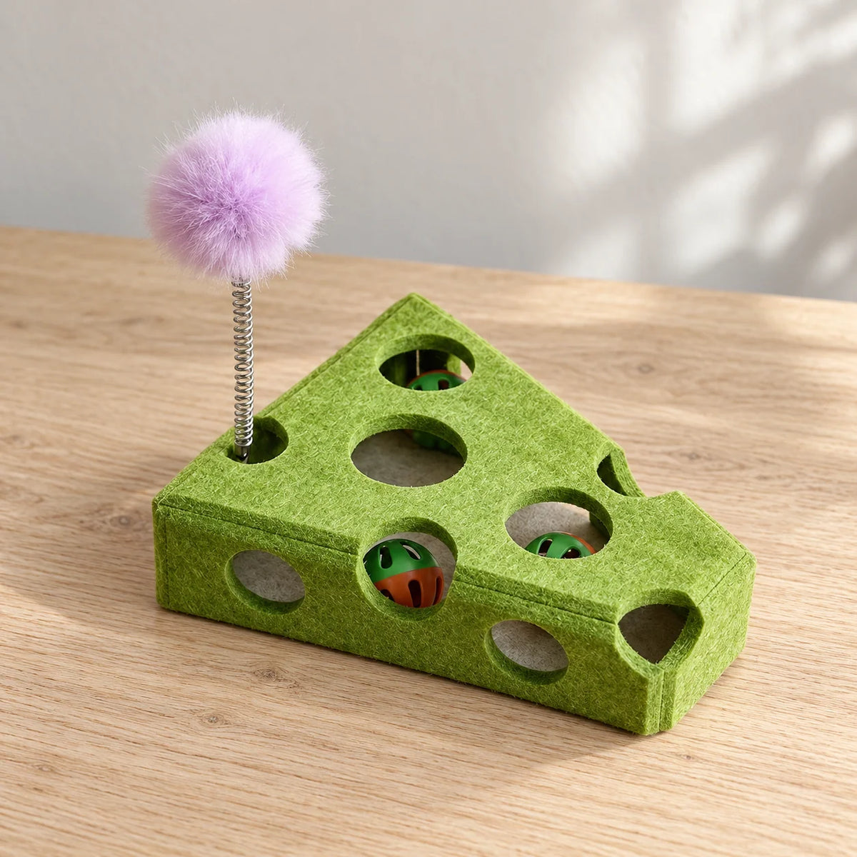Cat Puzzle Maze Felt With Bell Ball Included