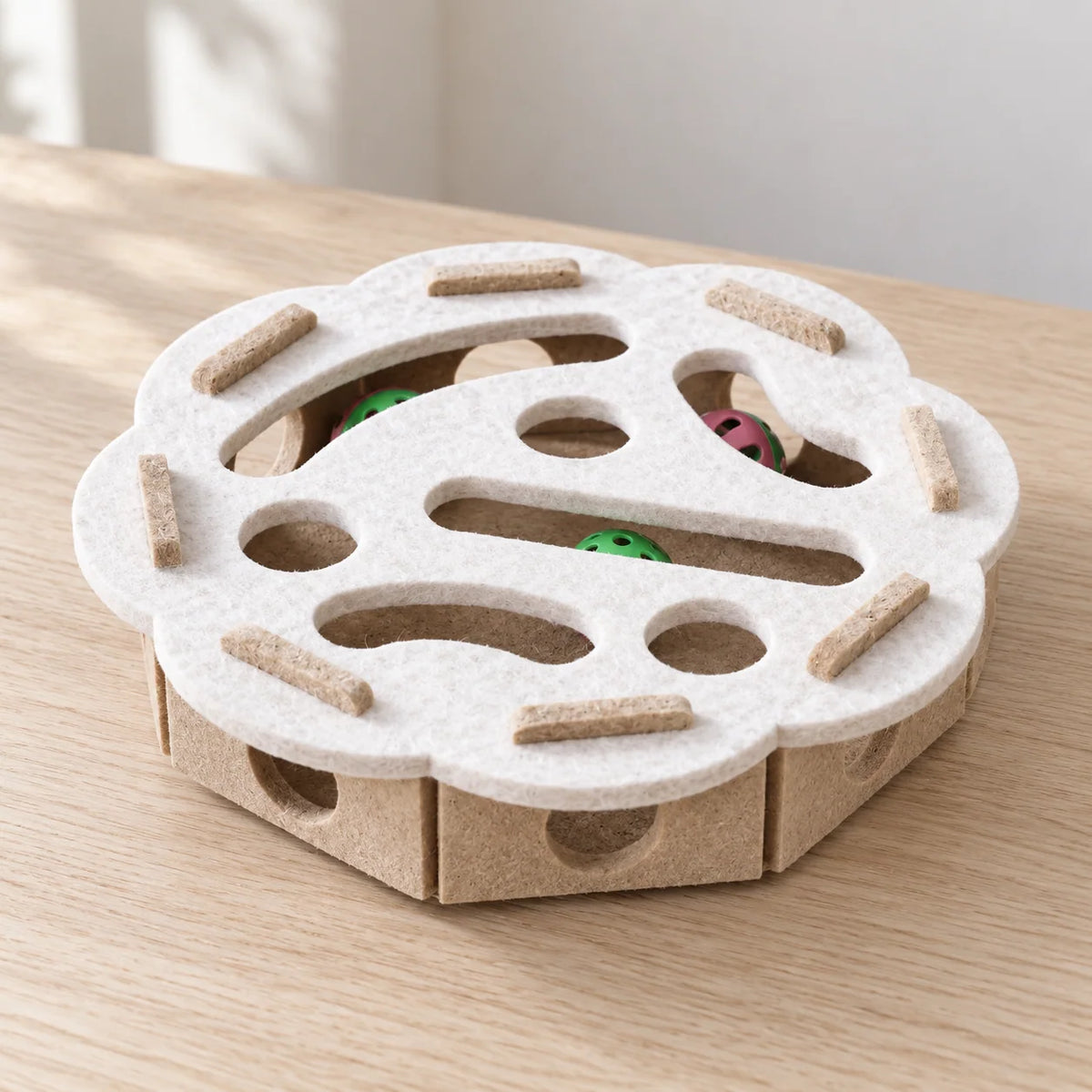 Cat Puzzle Maze Felt With Bell Ball Included