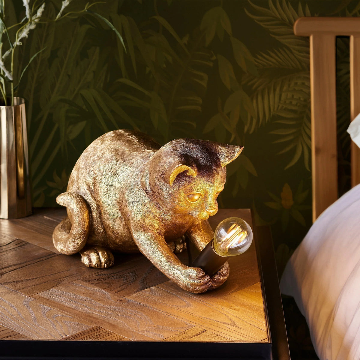 Cat Table Lamp Resin Kitten Design
