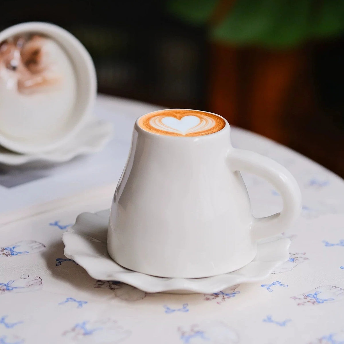 Ceramic Coffee Mug Hidden Sleeping Cat With Wavy Saucer 7.1 Oz