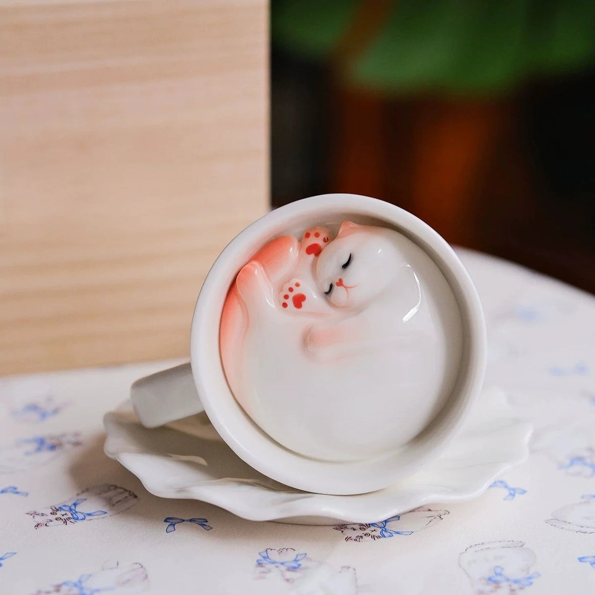 Ceramic Coffee Mug Hidden Sleeping Cat With Wavy Saucer 7.1 Oz