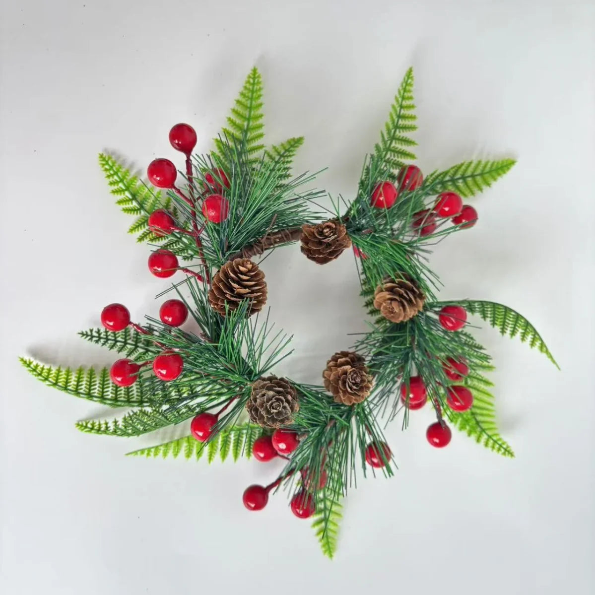 Christmas Wreath Weather-Resistant Natural Pine Cones & Red Berries