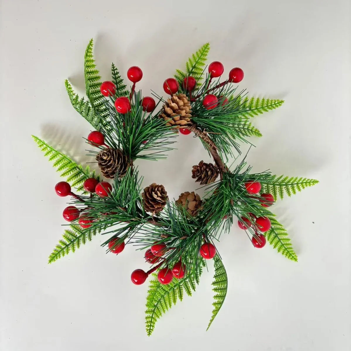Christmas Wreath Weather-Resistant Natural Pine Cones & Red Berries
