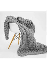 Chunky Knit Blanket Soft Polyester Dense Braided