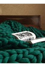 Chunky Knit Blanket Soft Polyester Dense Braided