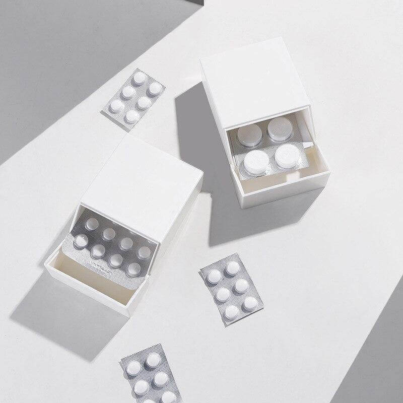 Clamshell Storage Box Inner Lid Dust-Resistant Plastic