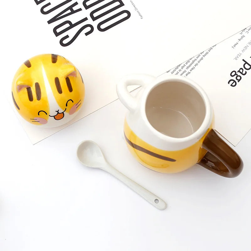 Coffee Mug Lucky Cat Design Ceramic Lid & Spoon