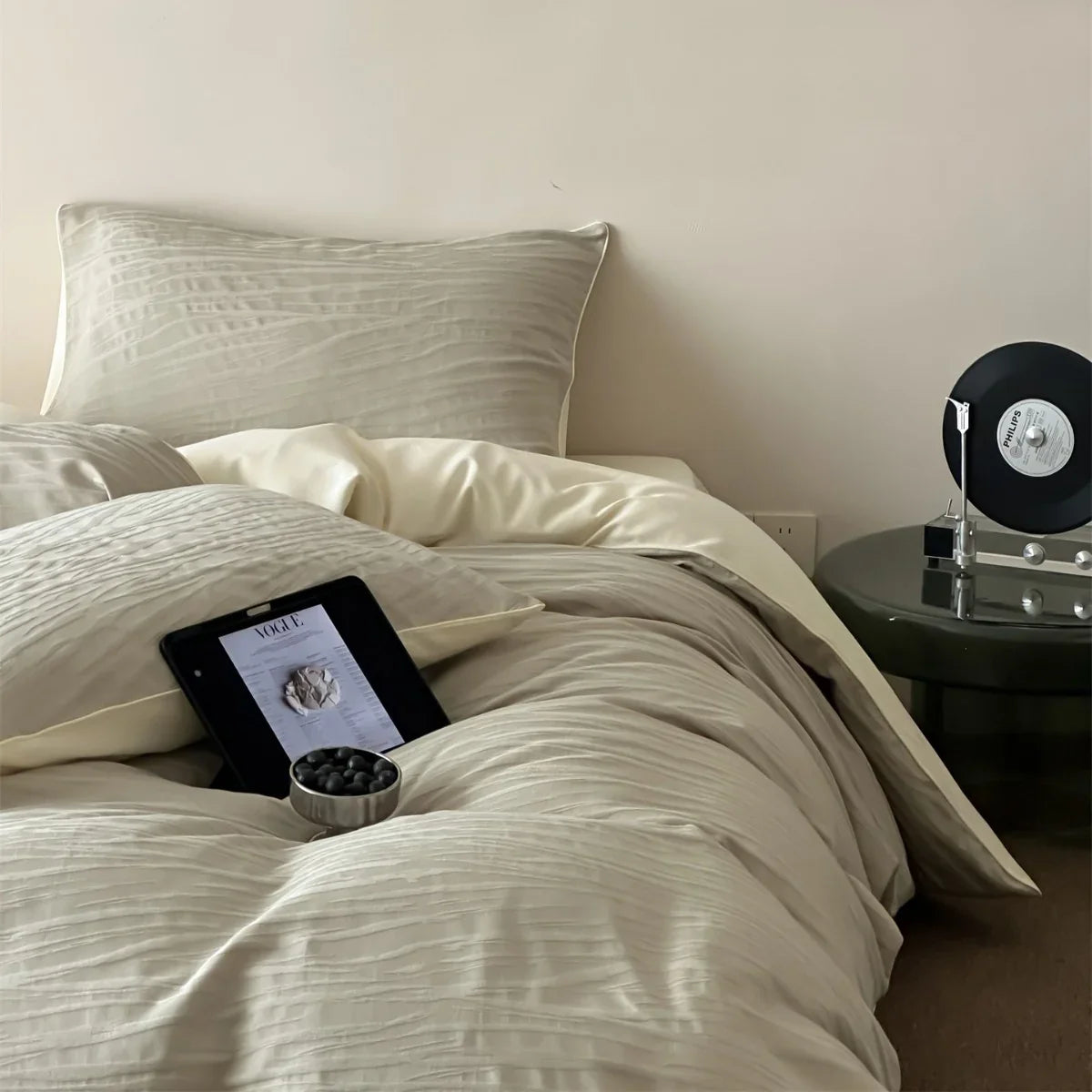 Cotton Bedding Set Finely Textured Satin-Matte & Breathable