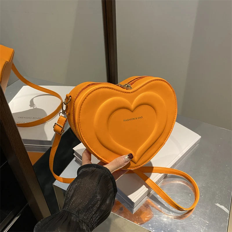 Crossbody Bag Heart-Shaped Adjustable Strap Daily Essentials Carrying