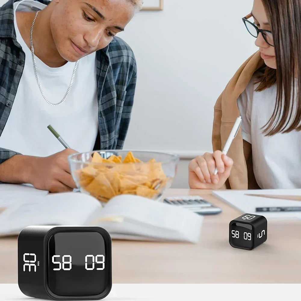 Cube Timer Turn To Start Four Presets