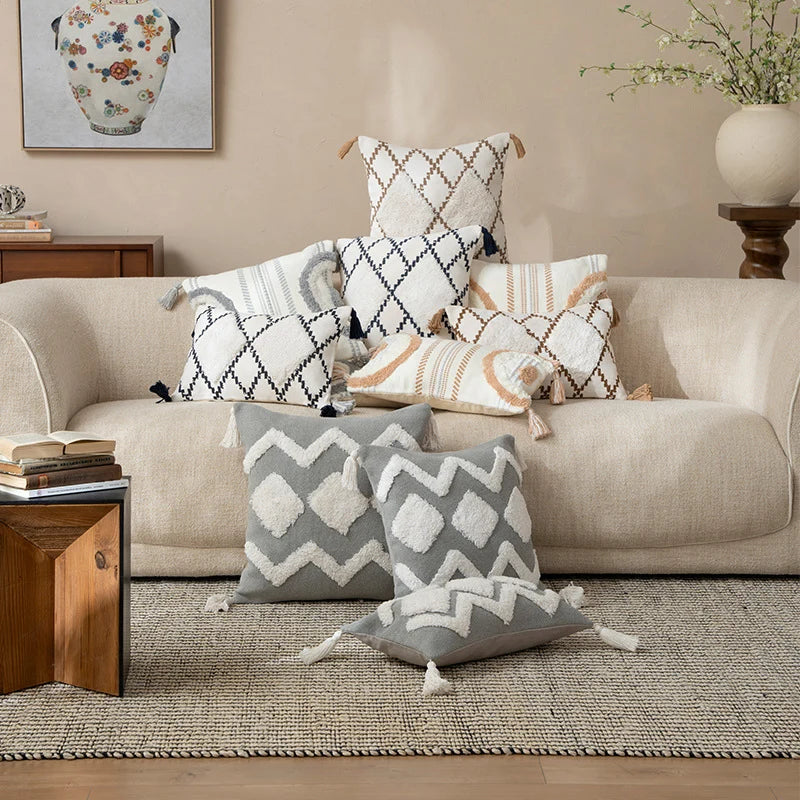 Cushion Cover Cotton Blend Boucle Tassels