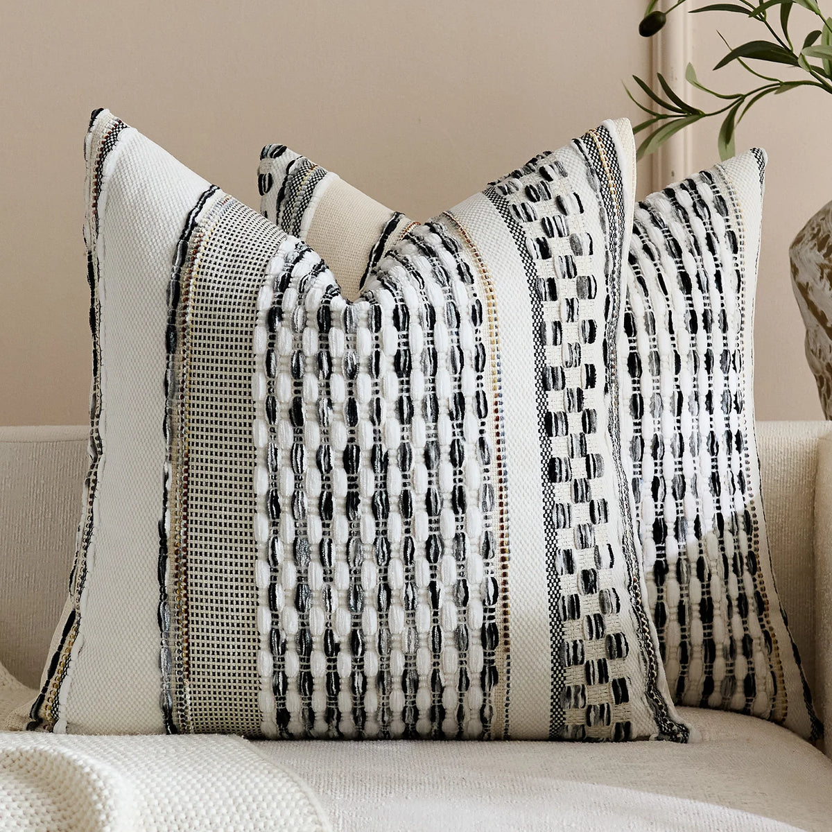 Cushion Cover Handloom Woven & Tufted Cotton-Blend Hidden Zipper