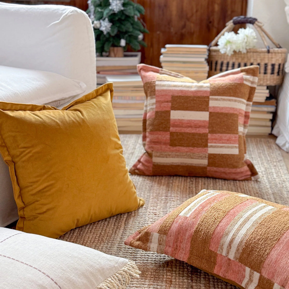 Decorative Cushion Cotton-Linen Hand-Knotted Fringes Removable Cover
