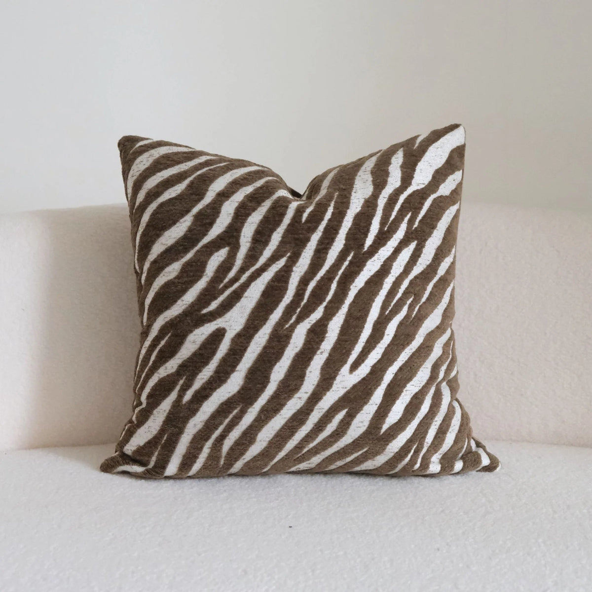 Decorative Pillow Textured Woven Soft Fabric 30 x 50 cm
