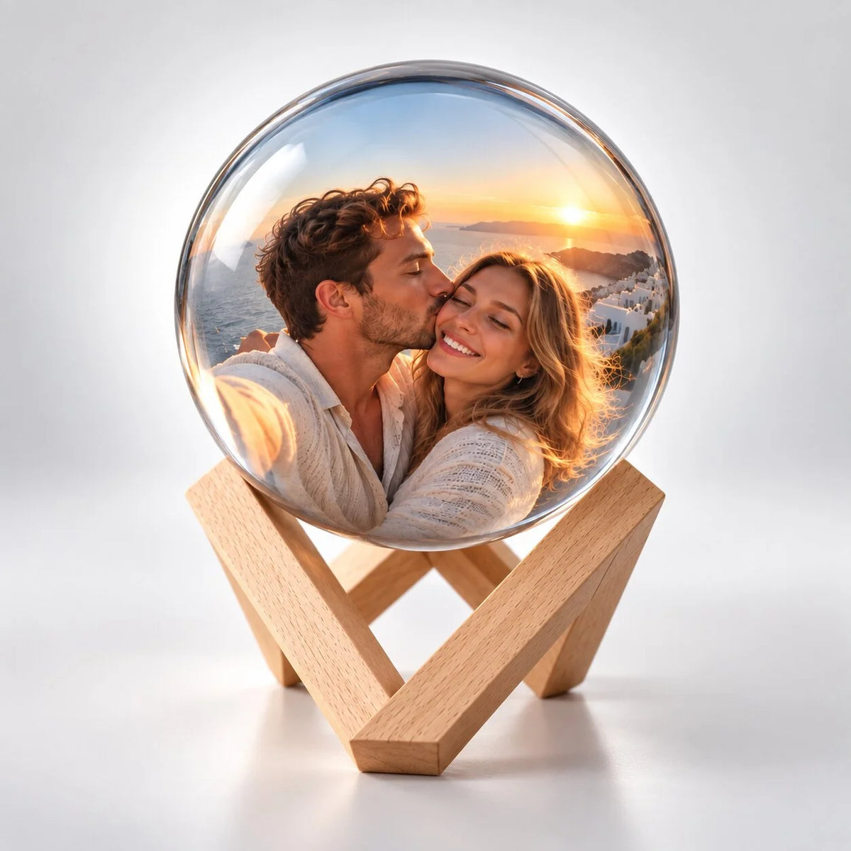 Digital Photo & Video Sphere HD Display USB-C Transfer