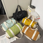 Duffel Bag Lightweight Durable Fabric Multiple Compartments & Detachable Strap