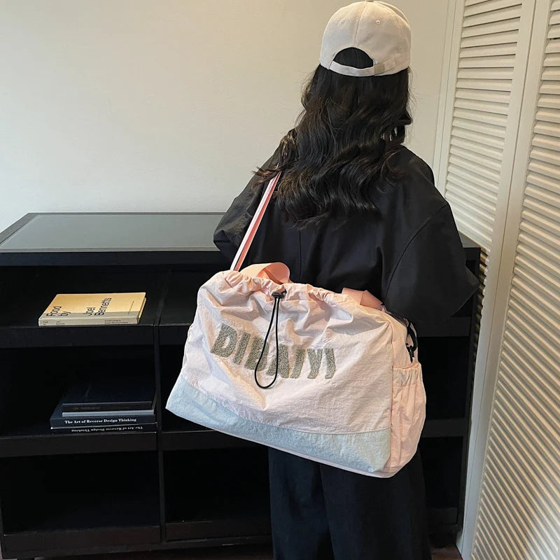 Duffel Bag Lightweight Spacious Adjustable Strap