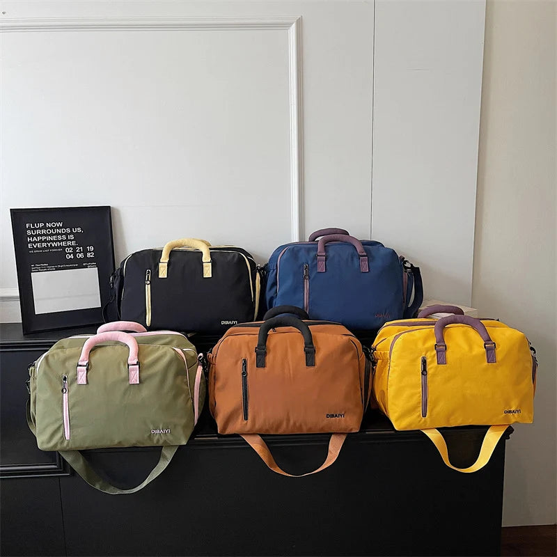 Duffel Bag Lightweight Water-Resistant Multiple Pockets