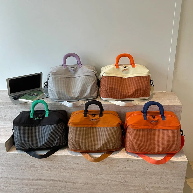 Duffel Bag Multi-Pocket Durable Fabric & Adjustable Straps